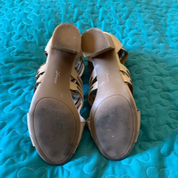 Forever -Cream heel sandals - Picture 12 of 14